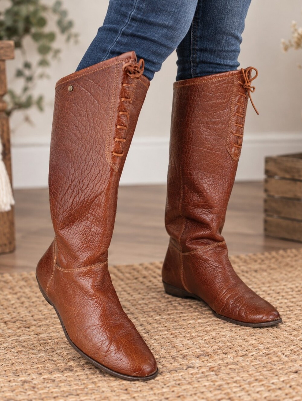 Vintage Aigner Caramel leather‎ lace front slouch boots size 7.5